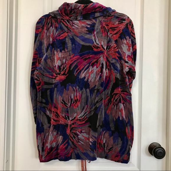 Style & Co Sport cowl sweatshirt with 2 pockets in beautiful abstract colors, XL - Picture 4 of 7